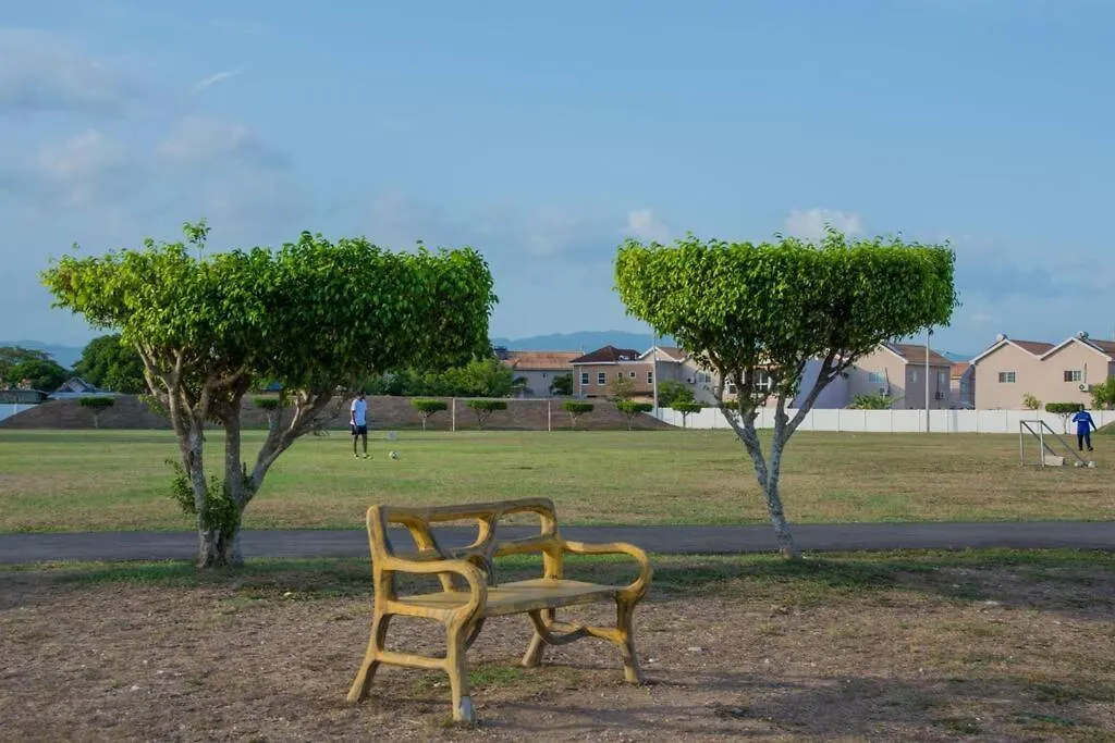 Savan Suite - Caribbean Estates - Gated Community Portmore 0*,  Jamaica