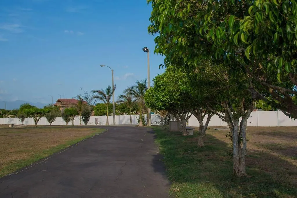 Apartment Savan Suite - Caribbean Estates - Gated Community Portmore Jamaica
